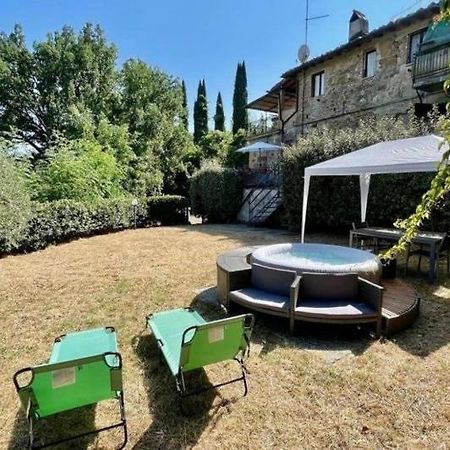Appartamento Rustico Jacuzzi & Wine La Collina Esterno foto