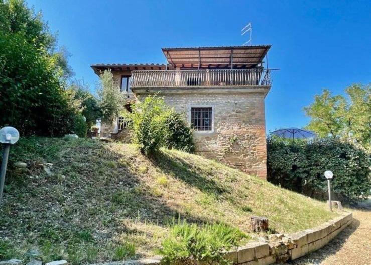 Appartamento Rustico Jacuzzi & Wine La Collina Esterno foto